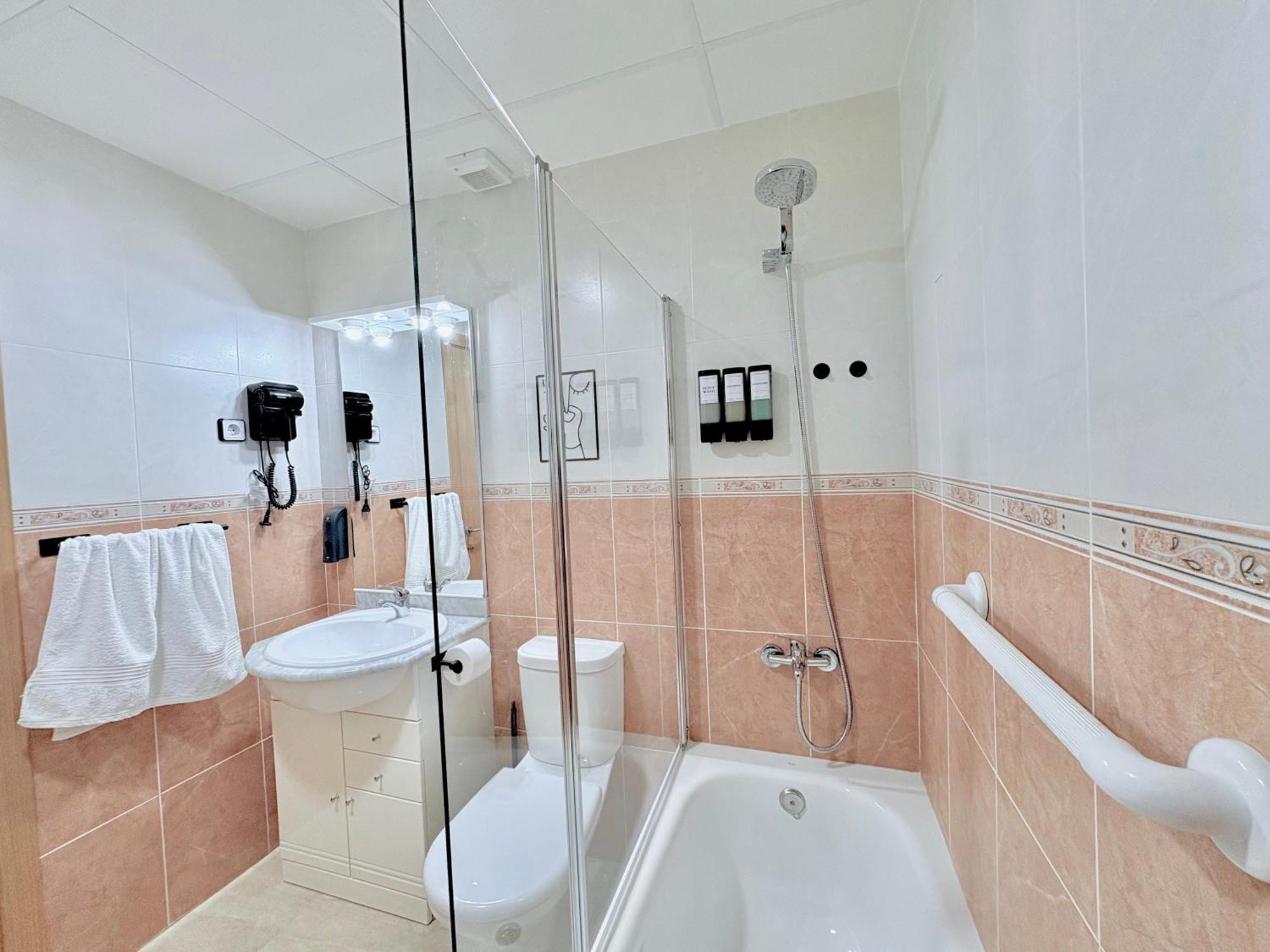 Vibra Delta Apartment Sant Jaume d'Enveja Bagian luar foto
